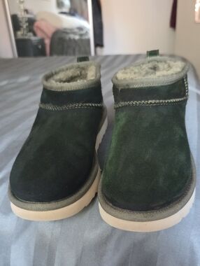 Ugg CLASSIC MINI